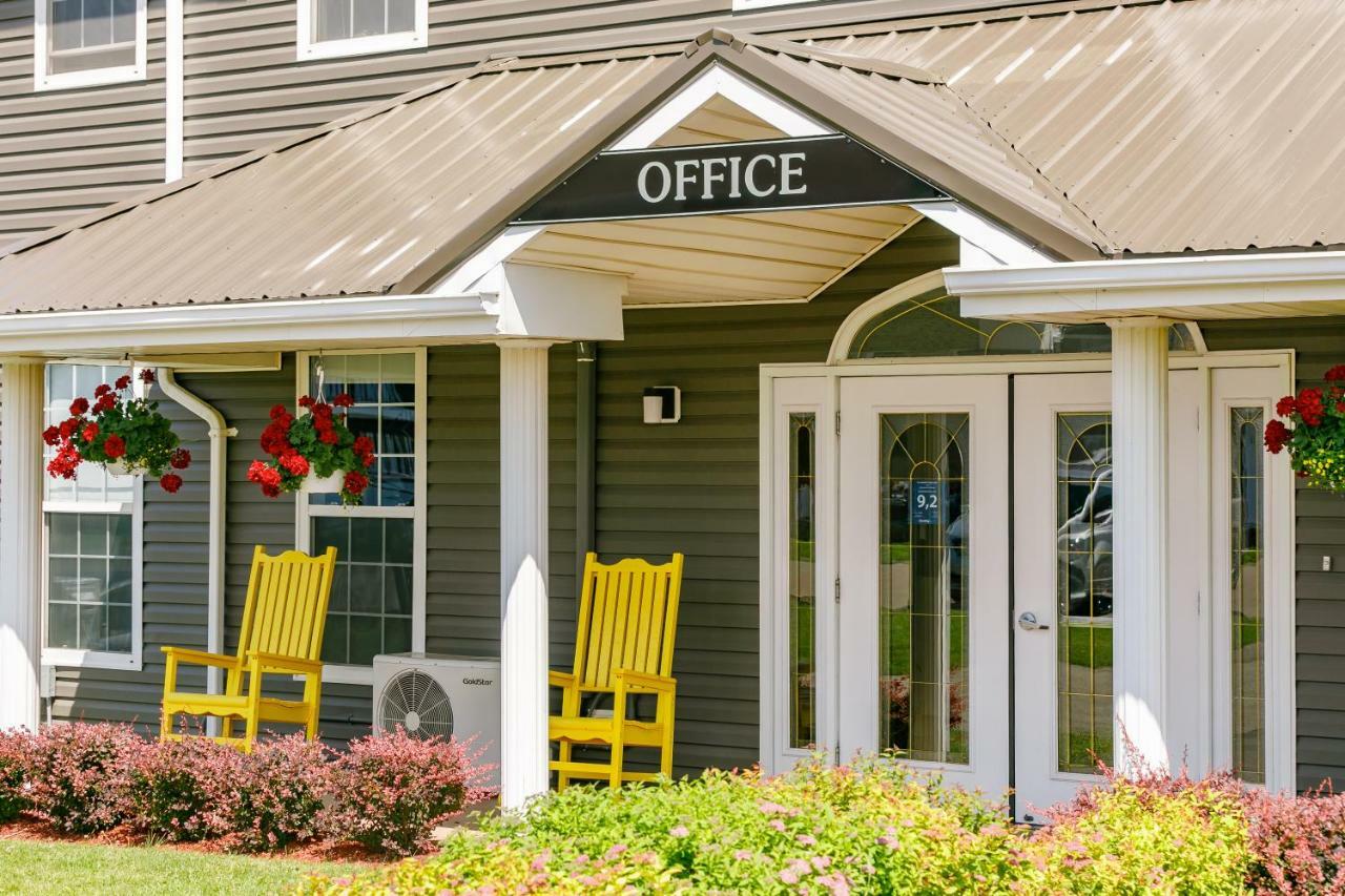 Brackley Beach Northwinds Hotel Exterior foto